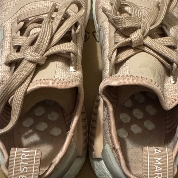 Adidas NMD R1 Sneakers Chalk Pearl - Picture 11 of 11